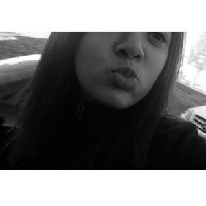 Meet your Posher, Laila